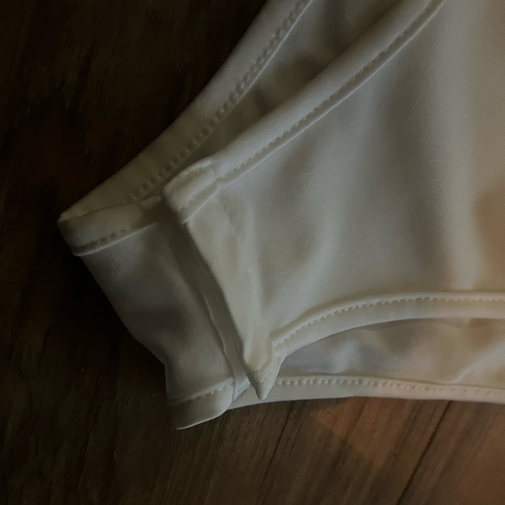 One Shoulder Bodysuit - Picture 3 of 5